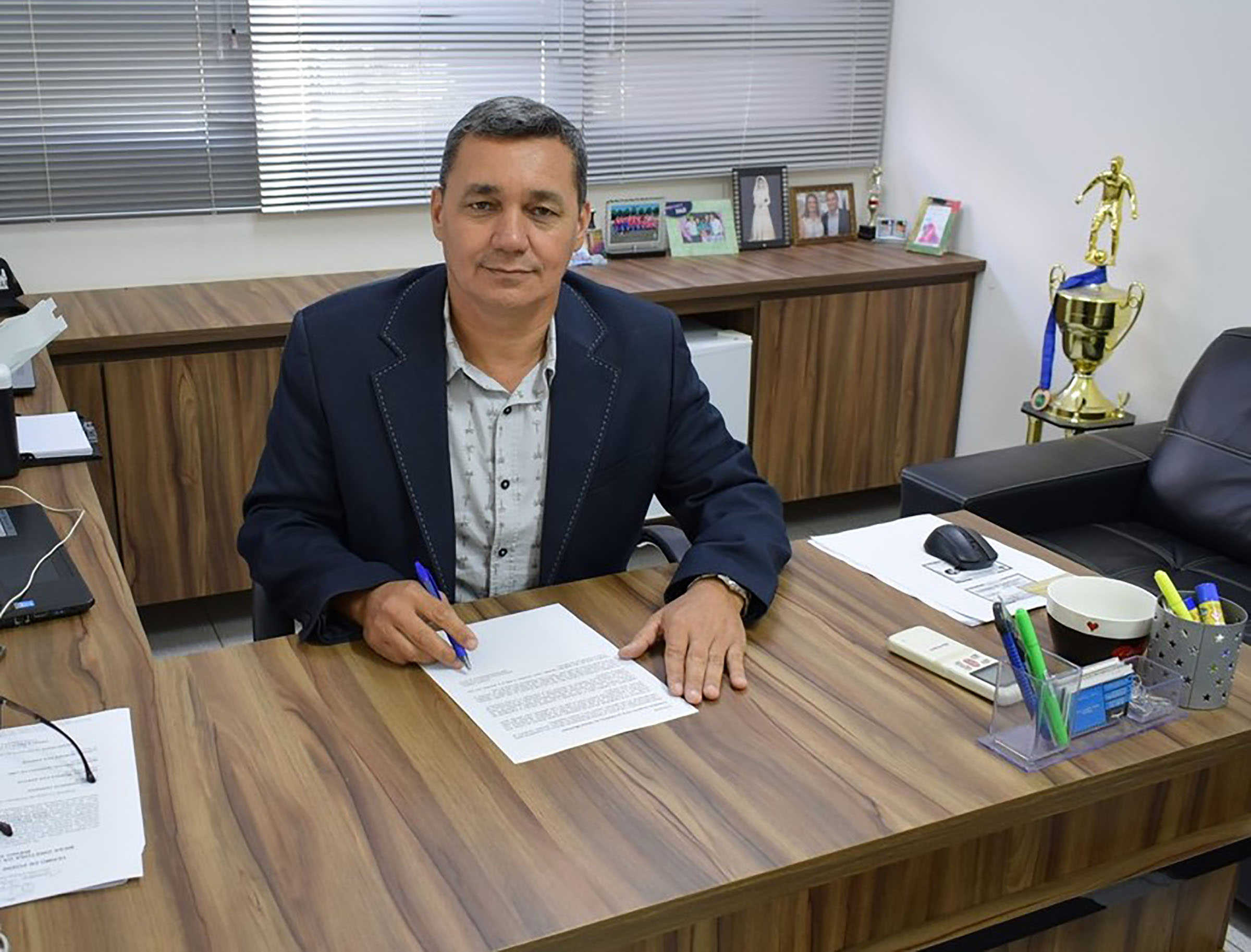 Presidente Serginho inicia os trabalhos na Câmara Municipal