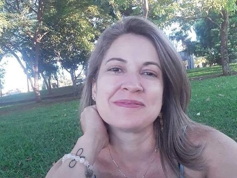 Mulher é encontrada morta pelo filho com 14 perfurações no corpo em Canitar; ex-marido foi preso