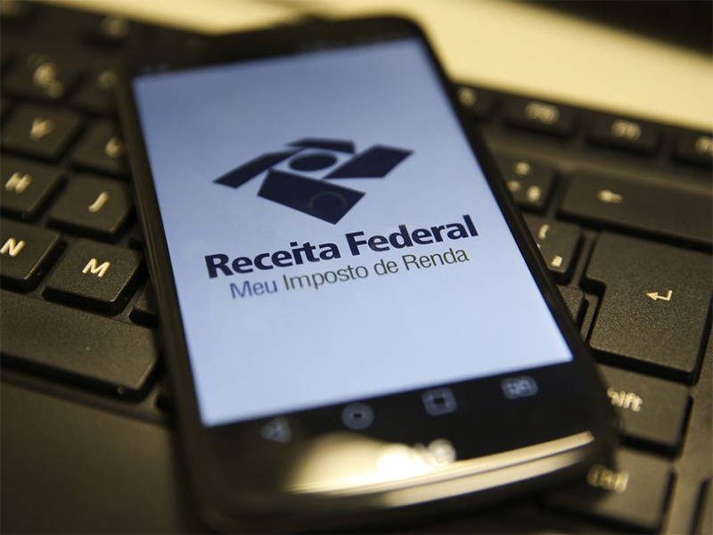 Receita paga nesta sexta quarto lote de restituição do IR 2024