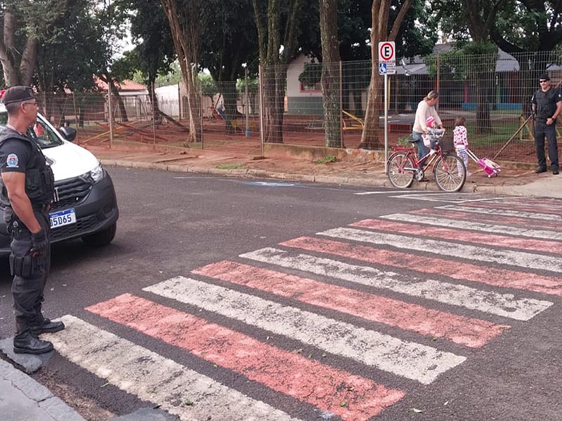 Prefeitura intensifica ações para garantir mais segurança às escolas