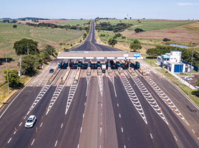 Praças de pedágio da CART iniciam operação de pistas de pagamento com cartão