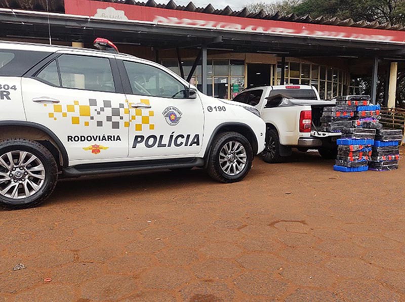 Polícia Rodoviária prende indivíduos por tráfico de drogas em Tarumã