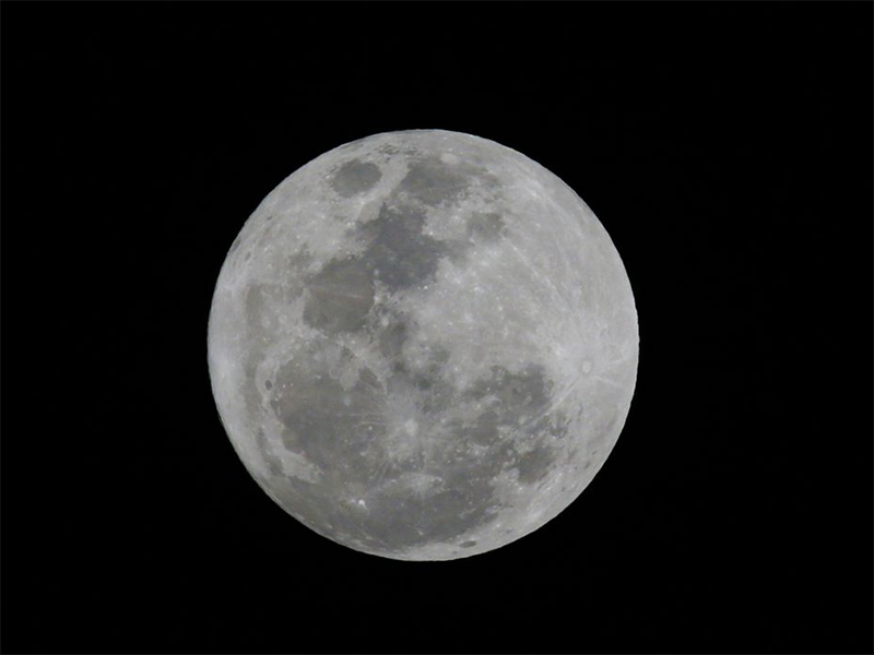 Maior superlua do ano pode ser vista nesta quinta-feira