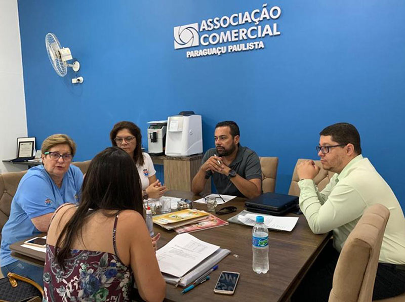 Associação Comercial recebe gestores do Sebrae e oferece capacitação empreendedora