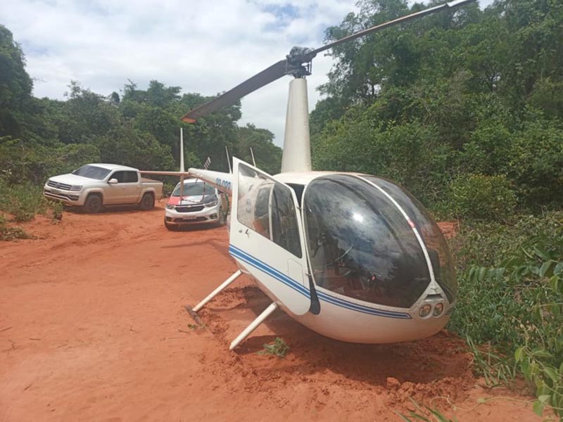 Helicóptero carregado de drogas faz pouso forçado na zona rural de Paraguaçu