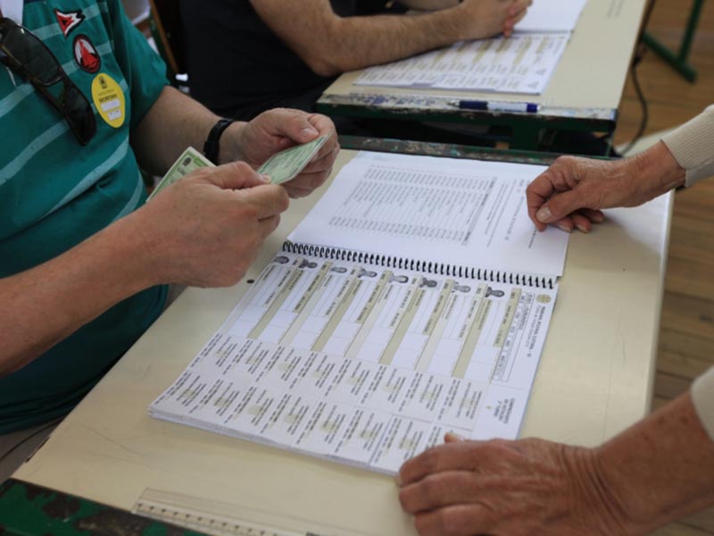 Cartório Eleitoral realiza treinamento de cerca de 550 mesários em Paraguaçu Paulista