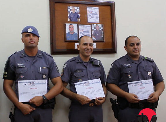 Polícia Militar realiza homenagem aos policiais destaques em novembro