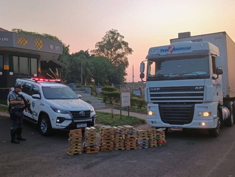 Polícia Rodoviária prende traficante com quase 200 kg de maconha em rodovia de Maracaí