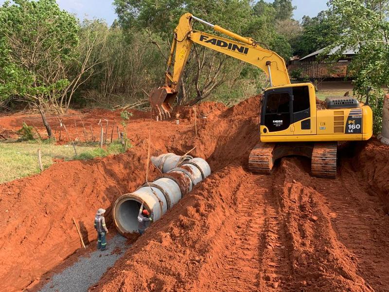 Prefeitura inicia as obras de drenagem na Rua Alegre