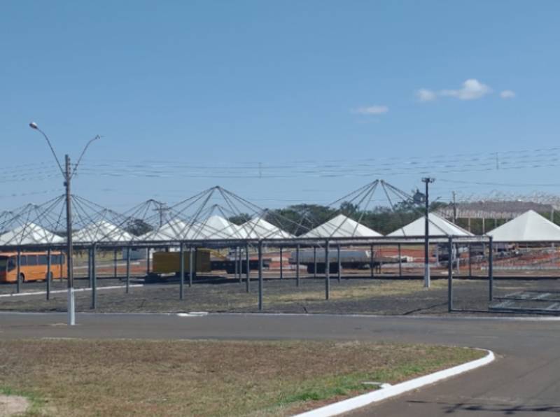 Estrutura da Expo Paraguaçu já está sendo montada no Centro de Convergência