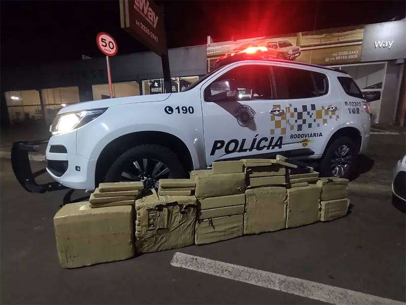 Casal é preso com mais de 160 kg de maconha em rodovia de Ourinhos