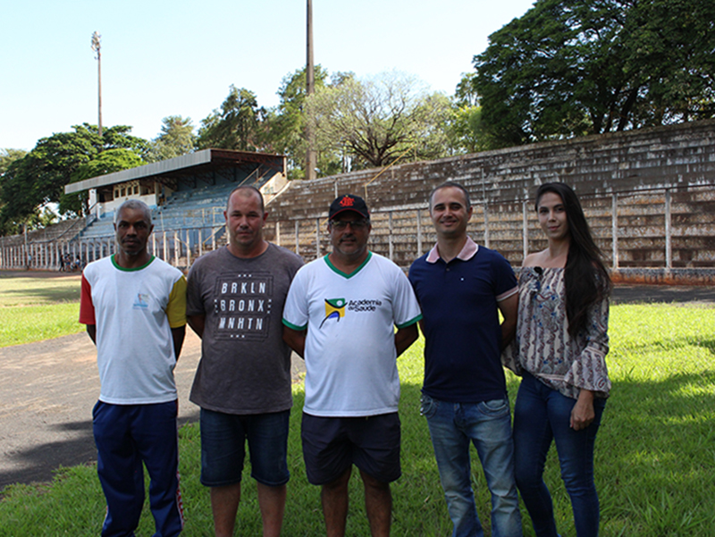 Pais de alunos dos projetos de futebol em Paraguaçu criam associação para incentivar o esporte