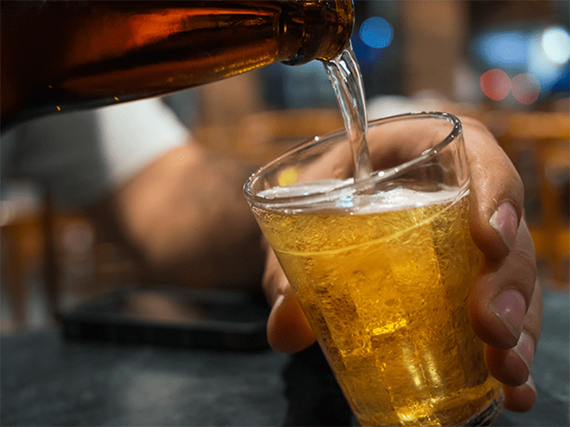 Terapia gênica tem potencial para tratar alcoolismo severo